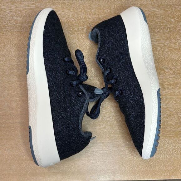 Allbirds Wool Runners  - Picture 7 of 10